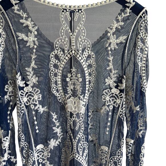 Embroidered Sheer Mesh Tunic Top Size Medium Fairy Coquette Whimsigoth Feminine - Picture 2 of 5